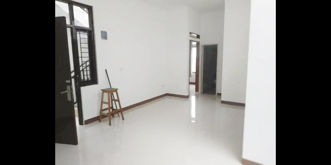 Disewakan Rumah Baru di Komplek Green Caraka residence Arcamanik Kota Bandung Disewakan Rumah Baru di Komplek Green Caraka residence Arcamanik Kota Bandung