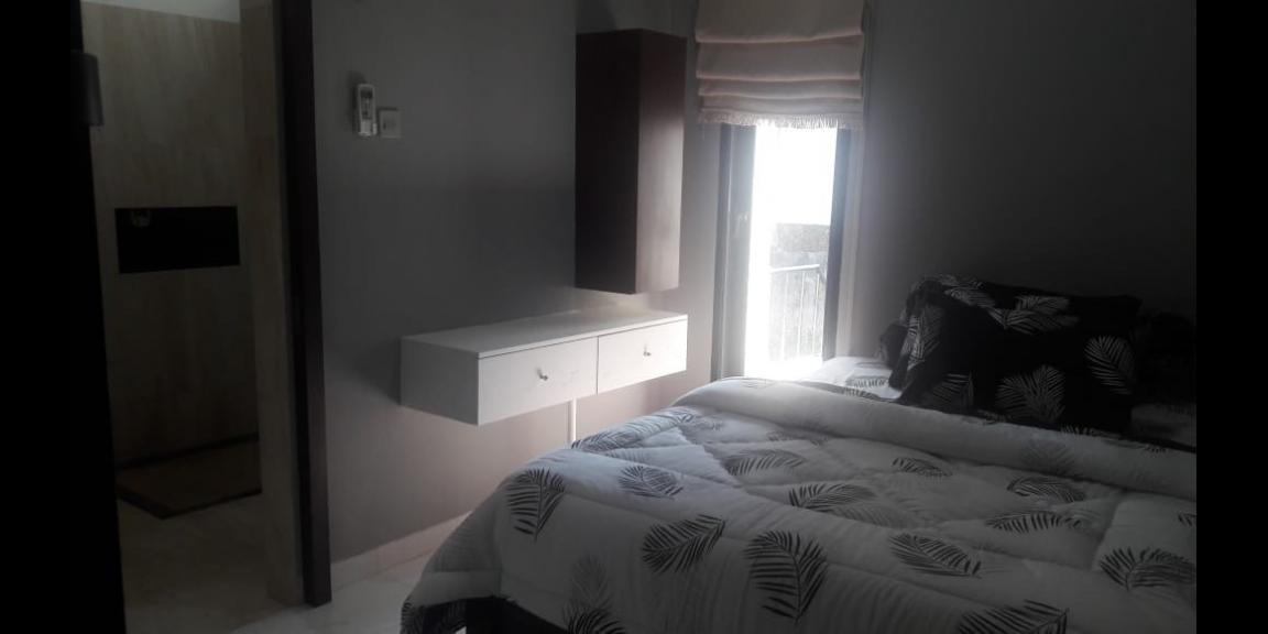 Sewa Rumah Mewah 2 Lantai Full Furnished Strategis di Kemanggisan Jakarta Barat Sewa Rumah Mewah 2 Lantai Full Furnished Strategis di Kemanggisan Jakarta Barat