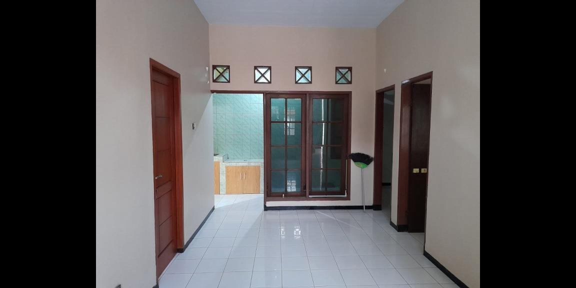 Sewa Rumah di Sidoarjo Dekat Lippo Plaza Sidoarjo, RS Delta Surya dan Dekat Alun-alun Sidoarjo Sewa Rumah di Sidoarjo Dekat Lippo Plaza Sidoarjo, RS Delta Surya dan Dekat Alun-alun Sidoarjo