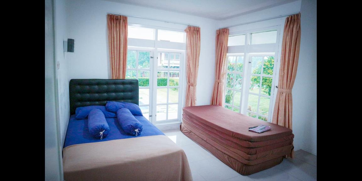 Sewa Villa di Cisarua Bogor Fasilitas Lengkap Dengan Kolam Renang Dekat Taman Safari Bogor, Kebun Teh Cisarua Sewa Villa di Cisarua Bogor Fasilitas Lengkap Dengan Kolam Renang Dekat Taman Safari Bogor, Kebun Teh Cisarua