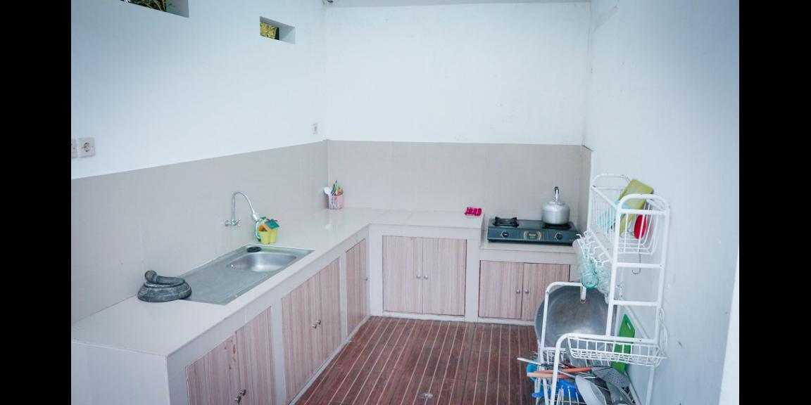 Sewa Villa di Cisarua Bogor Fasilitas Lengkap Dengan Kolam Renang Dekat Taman Safari Bogor, Kebun Teh Cisarua Sewa Villa di Cisarua Bogor Fasilitas Lengkap Dengan Kolam Renang Dekat Taman Safari Bogor, Kebun Teh Cisarua