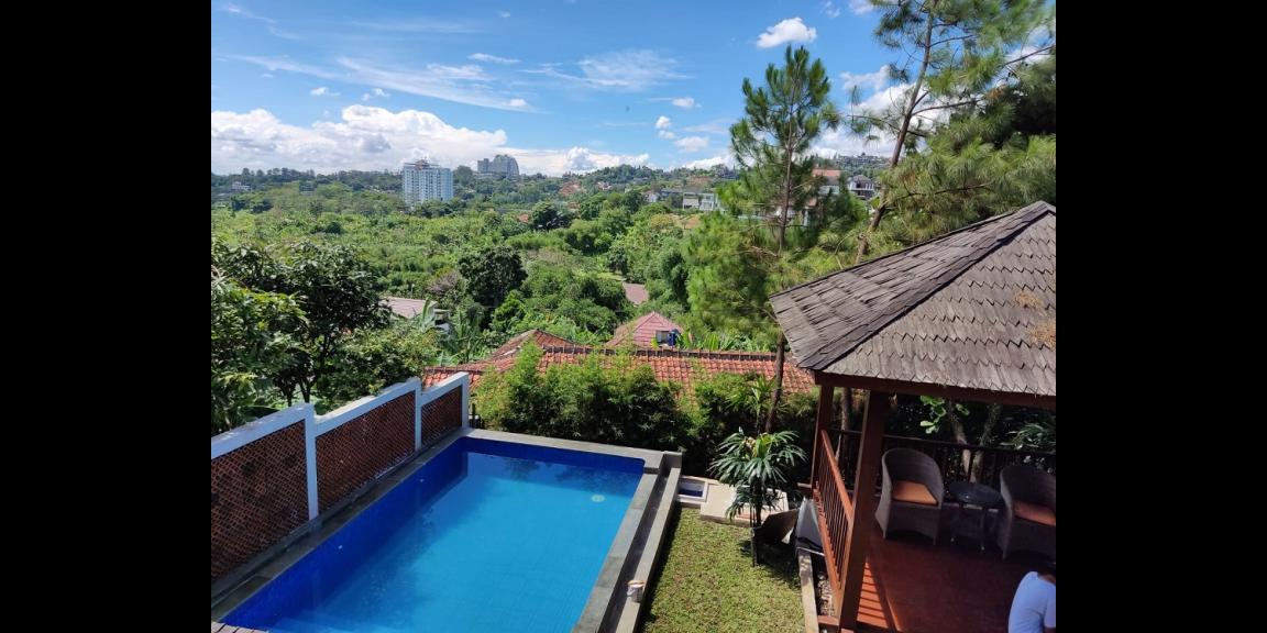 Sewa Villa di Dago Atas Bandung View Dago Pakar Fasilitas Lengkap Dengan Private Swimming Pool Sewa Villa di Dago Atas Bandung View Dago Pakar Fasilitas Lengkap Dengan Private Swimming Pool