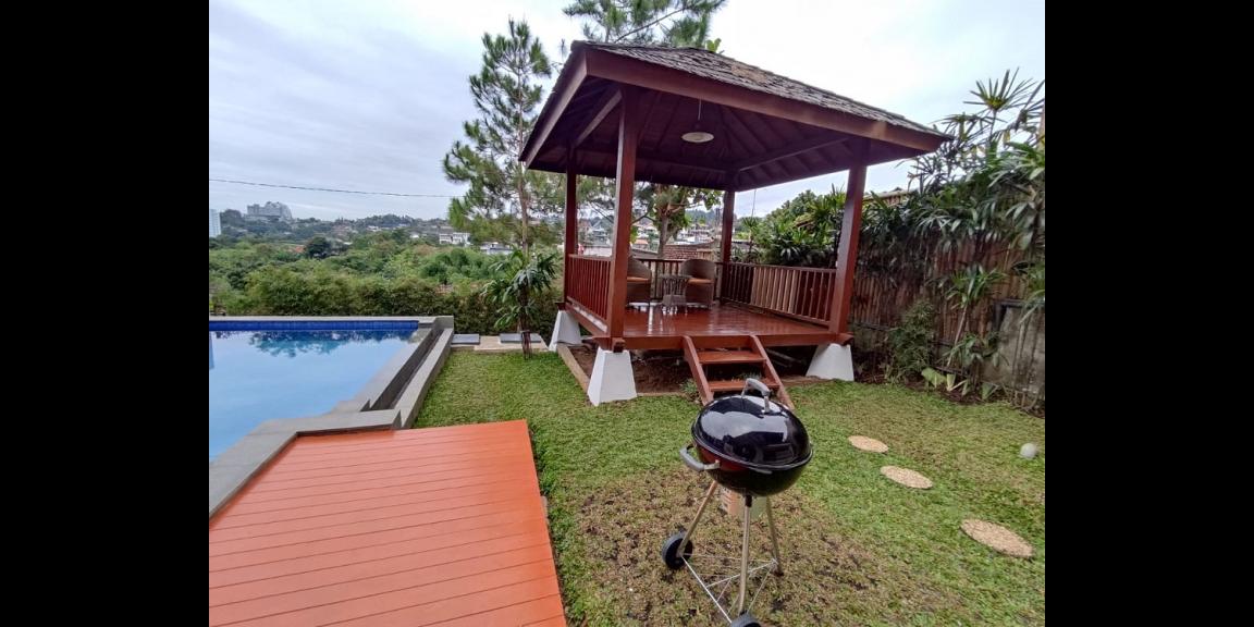 Sewa Villa di Dago Atas Bandung View Dago Pakar Fasilitas Lengkap Dengan Private Swimming Pool Sewa Villa di Dago Atas Bandung View Dago Pakar Fasilitas Lengkap Dengan Private Swimming Pool