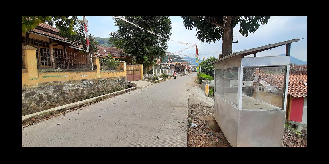 TANAH DARAT DI SOREANG KABUPATEN BANDUNG TANAH DARAT DI SOREANG KABUPATEN BANDUNG