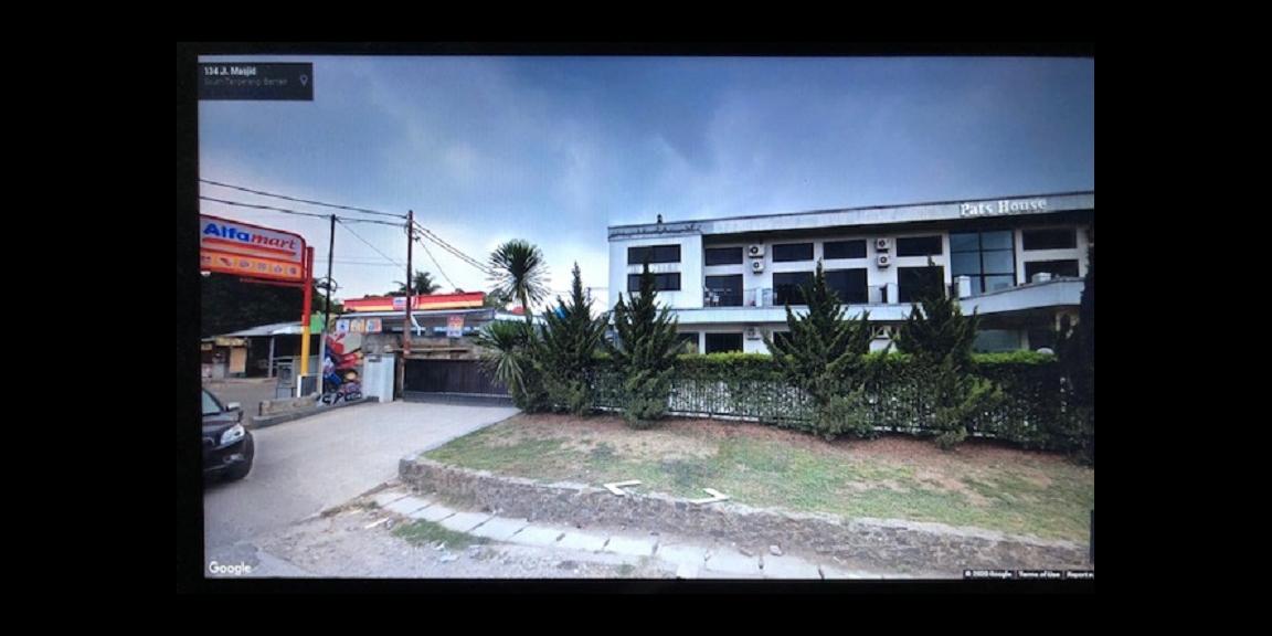 Beli Tanah dapat Kost 2 exclusive 2 lantai (24 unit) dan 2 Lap. Futsal Beli Tanah dapat Kost 2 exclusive 2 lantai (24 unit) dan 2 Lap. Futsal