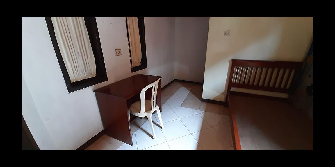 KOST-KOSTAN 11 KAMAR DI JATINANGOR SUMEDANG KOST-KOSTAN 11 KAMAR DI JATINANGOR SUMEDANG