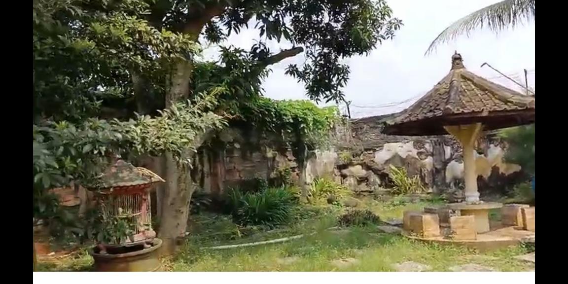 Rumah Mewah Klasik 1460mtr nego sampai deal Rumah Mewah Klasik 1460mtr nego sampai deal