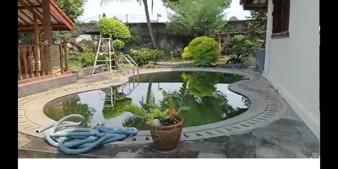 Rumah Mewah Klasik 1460mtr nego sampai deal Rumah Mewah Klasik 1460mtr nego sampai deal