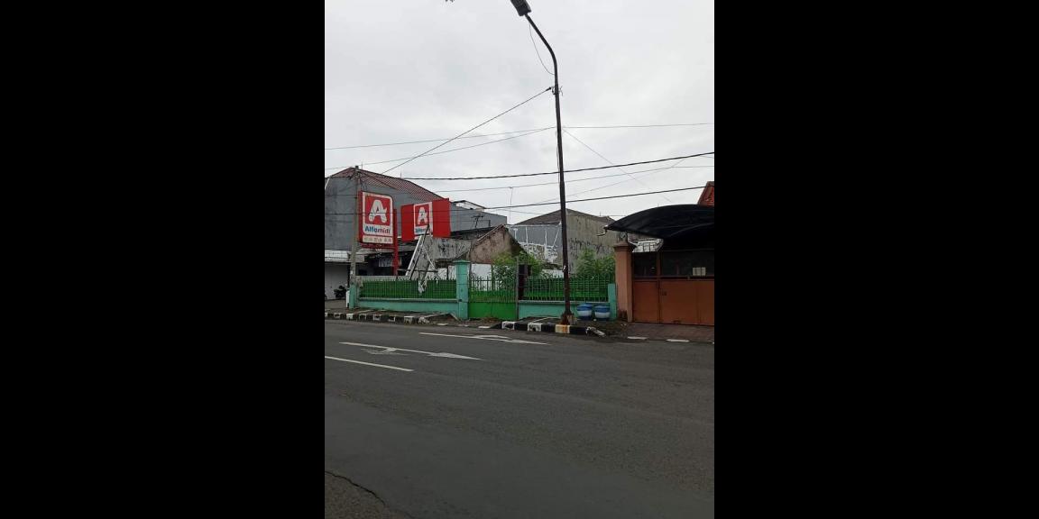 Tanah Nol Raya Gayungsari Istimewa Super Strategis Dekat Masjid Nasional Al-Akbar Surabaya Tanah Nol Raya Gayungsari Istimewa Super Strategis Dekat Masjid Nasional Al-Akbar Surabaya