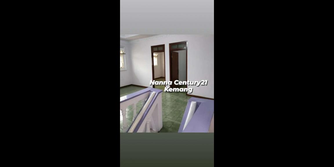 Di Jual Rumah 2lantai di Tebet Barat. Di Jual Rumah 2lantai di Tebet Barat.