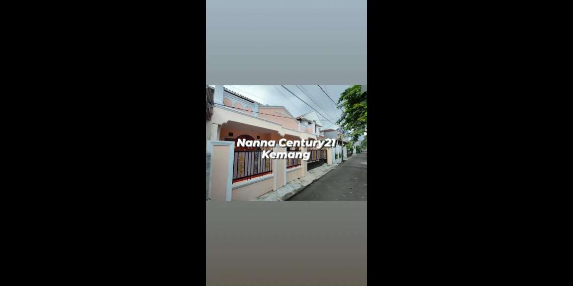 Di Jual Rumah 2lantai di Tebet Barat. Di Jual Rumah 2lantai di Tebet Barat.