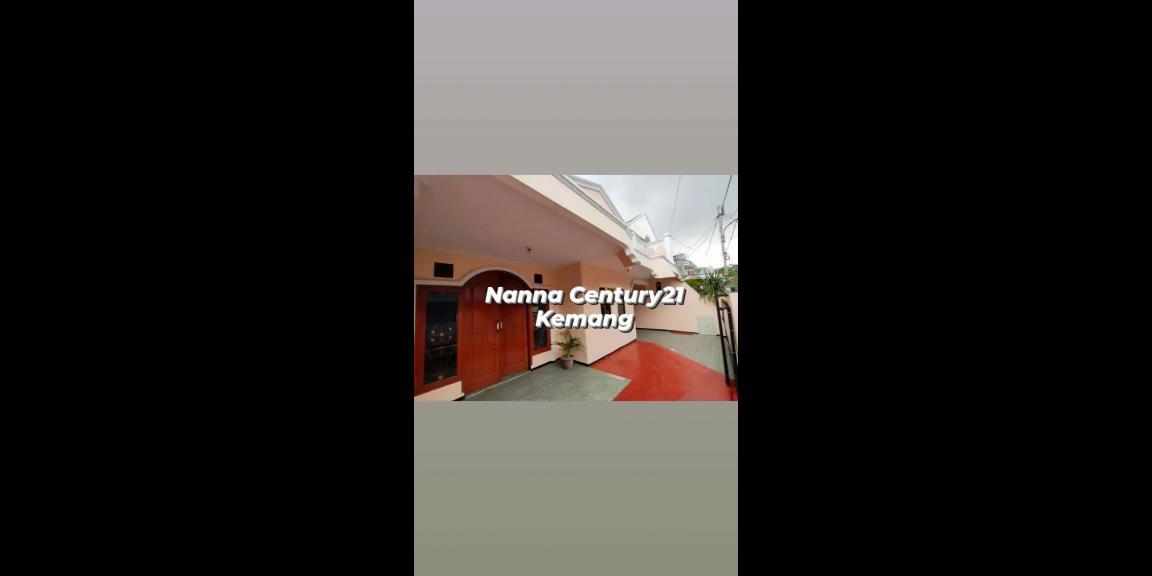 Di Jual Rumah 2lantai di Tebet Barat. Di Jual Rumah 2lantai di Tebet Barat.