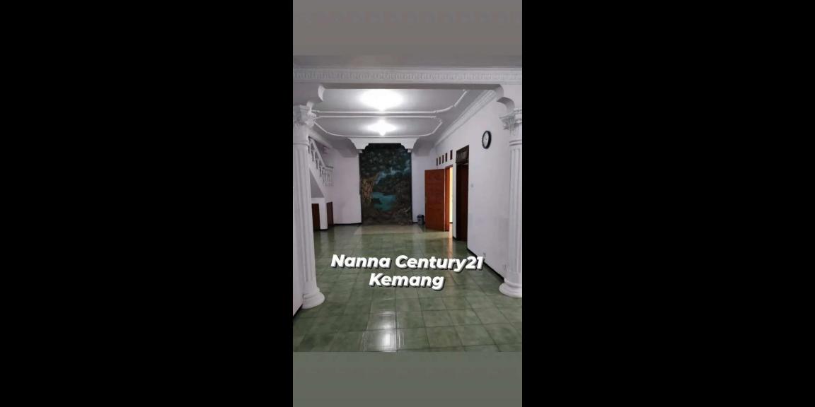 Di Jual Rumah 2lantai di Tebet Barat. Di Jual Rumah 2lantai di Tebet Barat.