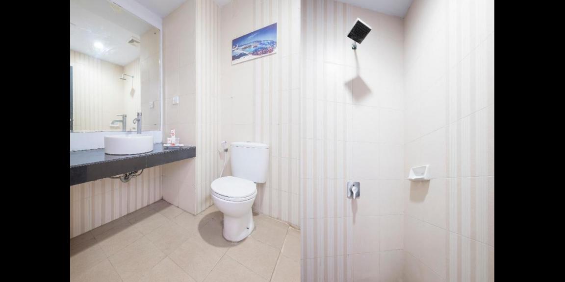 Dijual Hotel Aktif di Ujung Pandang, Kota Makassar Dijual Hotel Aktif di Ujung Pandang, Kota Makassar