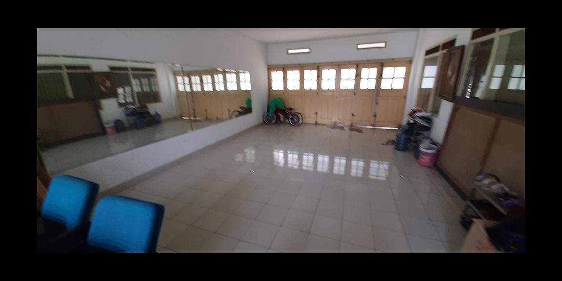 RUMAH CANTIK TERAWAT KOTA BANDUNG RUMAH CANTIK TERAWAT KOTA BANDUNG