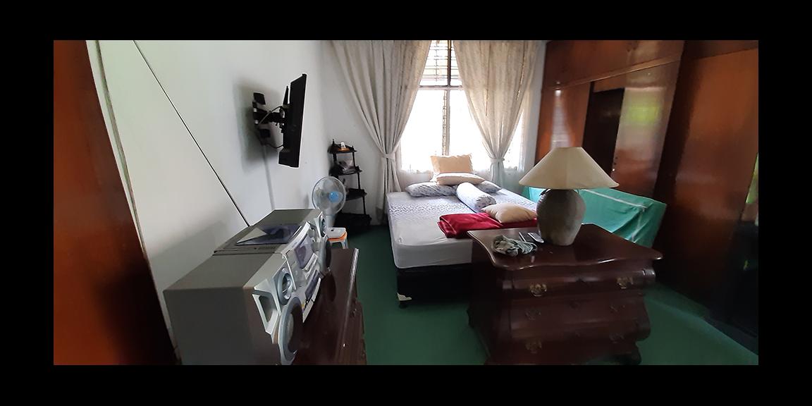 RUMAH CANTIK TERAWAT KOTA BANDUNG RUMAH CANTIK TERAWAT KOTA BANDUNG