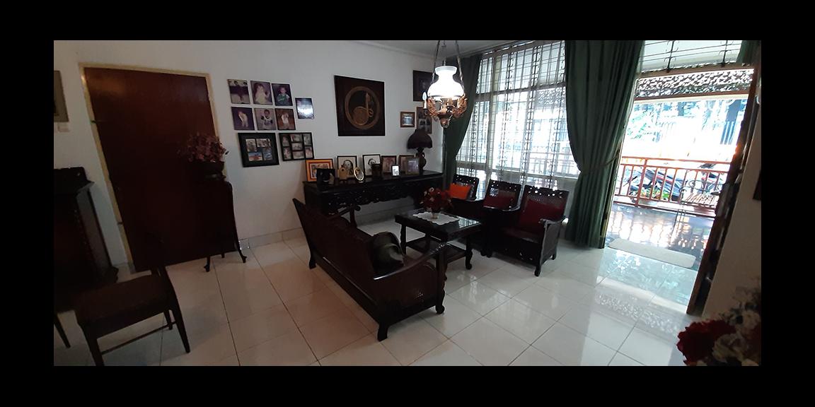 RUMAH CANTIK TERAWAT KOTA BANDUNG RUMAH CANTIK TERAWAT KOTA BANDUNG