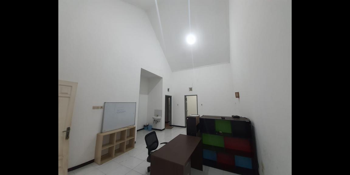 Rumah Taman Pondok Indah, Wiyung, Surabaya - Hommy & Cosy Rumah Taman Pondok Indah, Wiyung, Surabaya - Hommy & Cosy