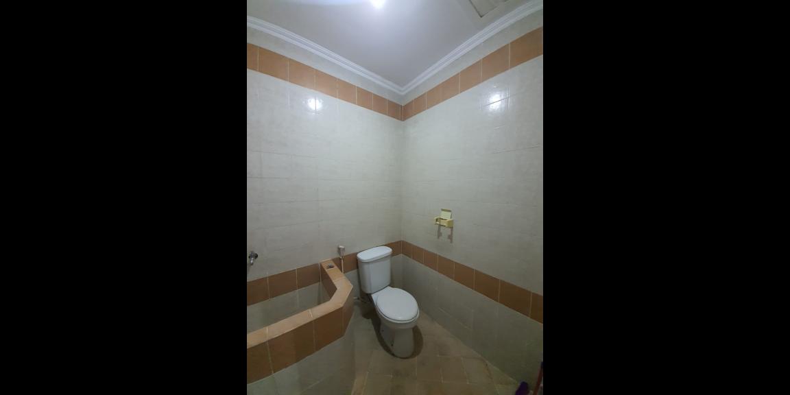 Rumah Taman Pondok Indah, Wiyung, Surabaya - Hommy & Cosy Rumah Taman Pondok Indah, Wiyung, Surabaya - Hommy & Cosy