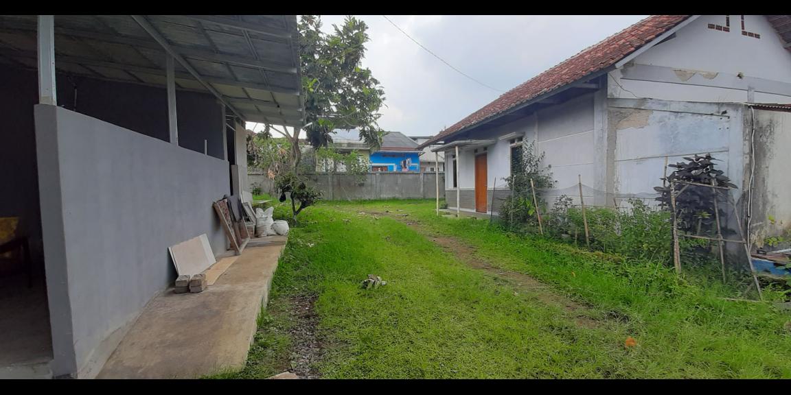 RUMAH DAN KOLAM PEMANCINGAN IKAN DI KAWASAN CIUMBULEUIT, BANDUNG RUMAH DAN KOLAM PEMANCINGAN IKAN DI KAWASAN CIUMBULEUIT, BANDUNG