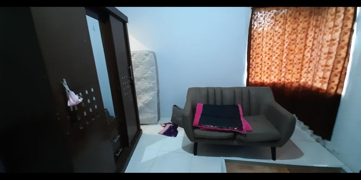 RUMAH DAN KOLAM PEMANCINGAN IKAN DI KAWASAN CIUMBULEUIT, BANDUNG RUMAH DAN KOLAM PEMANCINGAN IKAN DI KAWASAN CIUMBULEUIT, BANDUNG