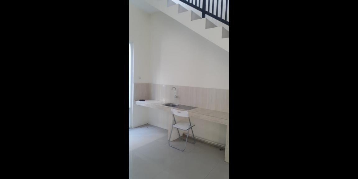 Rumah 2 lantai Dijual Nyi Ageng Arem-Arem Gresik Kota Gresik Rumah 2 lantai Dijual Nyi Ageng Arem-Arem Gresik Kota Gresik