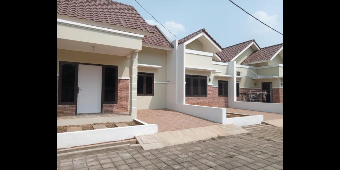 Rumah Siap Huni 10 Menit dari Pintu Tol Jatiasih Rumah Siap Huni 10 Menit dari Pintu Tol Jatiasih