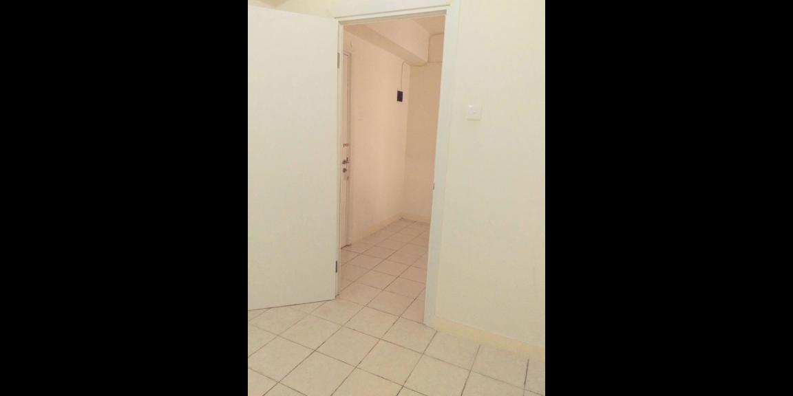 Apartemen The Green Pramuka 2BR Kosongan di jual BU (Tower Pino) Apartemen The Green Pramuka 2BR Kosongan di jual BU (Tower Pino)