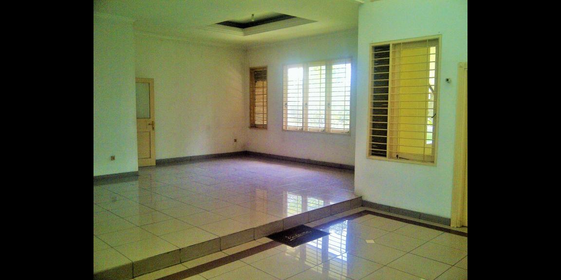 jual rumah tengah kota 3 lantai, depok jual rumah tengah kota 3 lantai, depok
