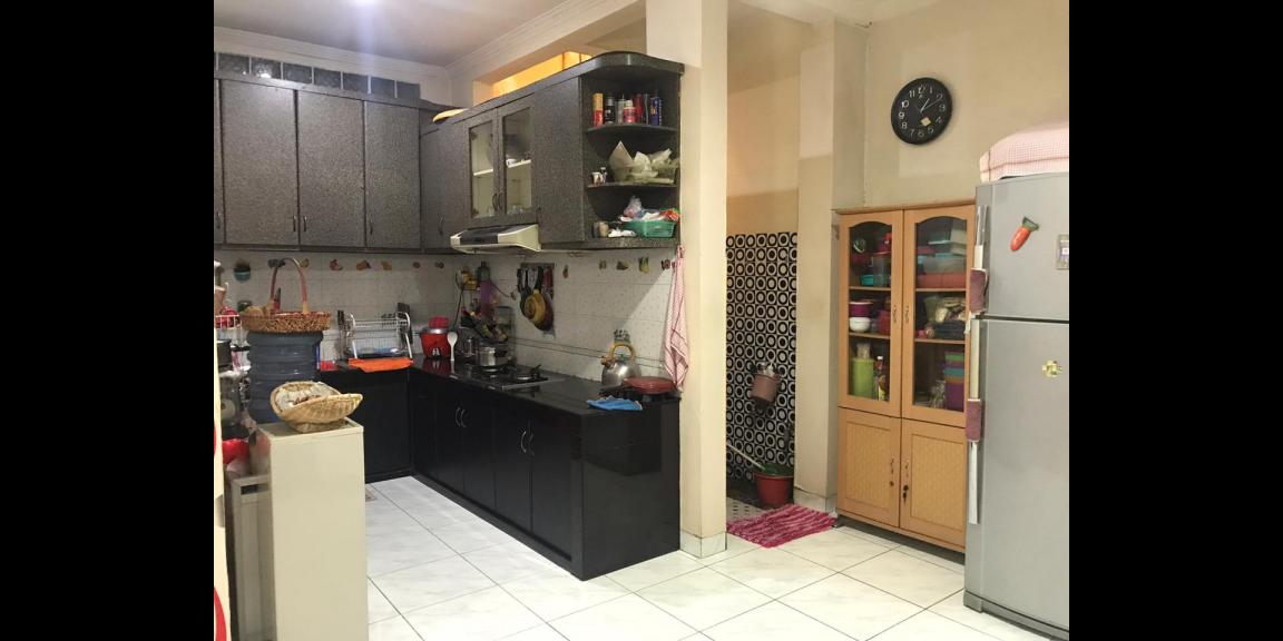 Jual Cepat Rumah Semi Furnished + Wallpaper Jual Cepat Rumah Semi Furnished + Wallpaper