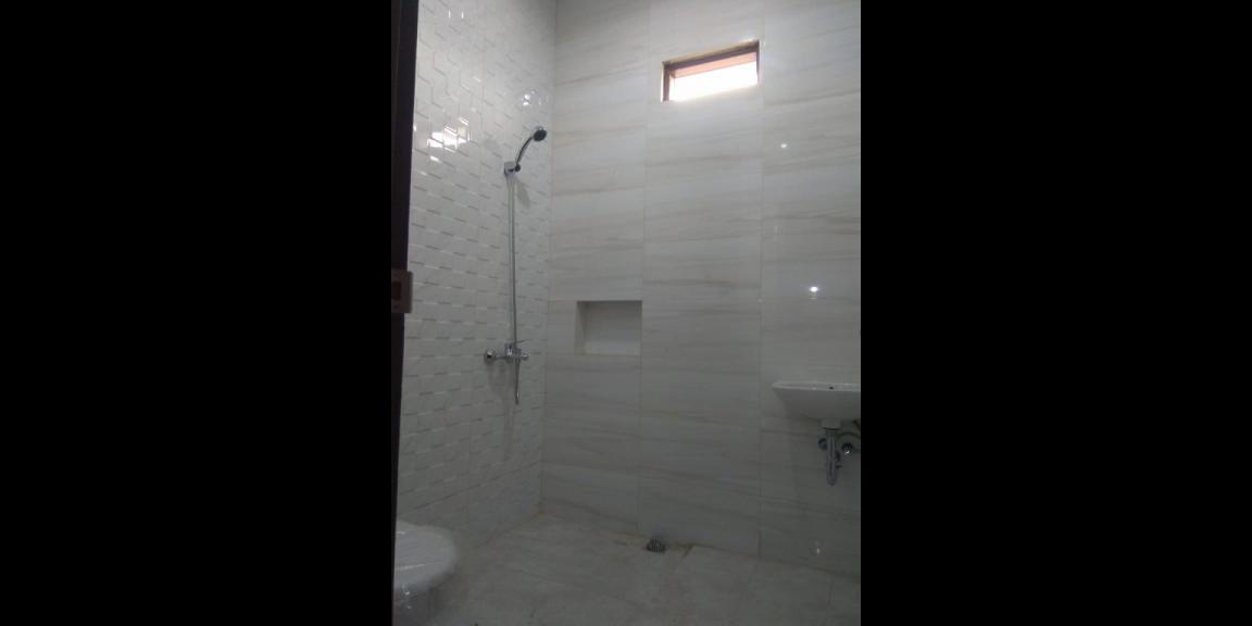 Dipasarkan Rumah 2 Lantai Siap Huni dan Strategis Dipasarkan Rumah 2 Lantai Siap Huni dan Strategis