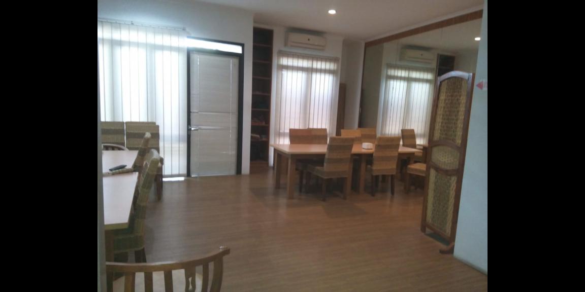 DIJUAL CEPAT RUKO SPESIAL LOKASI SANGAT STRATEGIS DAERAH PUSAT KOTA BANDUNG DIJUAL CEPAT RUKO SPESIAL LOKASI SANGAT STRATEGIS DAERAH PUSAT KOTA BANDUNG