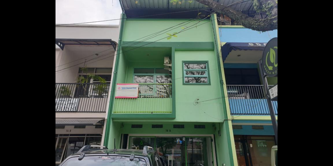 DIJUAL CEPAT BULAN INI RUKO 3 LANTAI LOKASI STRATEGIS DIJUAL CEPAT BULAN INI RUKO 3 LANTAI LOKASI STRATEGIS