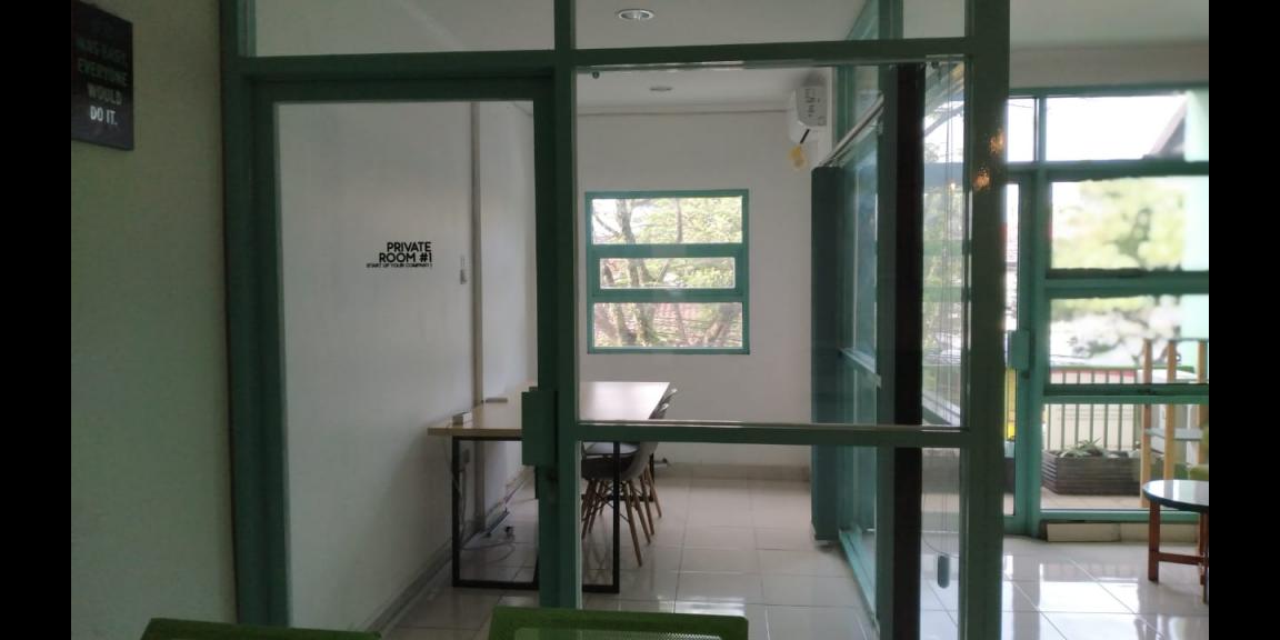 DIJUAL CEPAT BULAN INI RUKO 3 LANTAI LOKASI STRATEGIS DIJUAL CEPAT BULAN INI RUKO 3 LANTAI LOKASI STRATEGIS