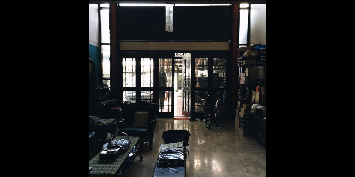 DIJUAL CEPAT RUMAH MEWAH PINGGIR JALAN LOKASI STRATEGIS DAERAH TURANGGA DIJUAL CEPAT RUMAH MEWAH PINGGIR JALAN LOKASI STRATEGIS DAERAH TURANGGA