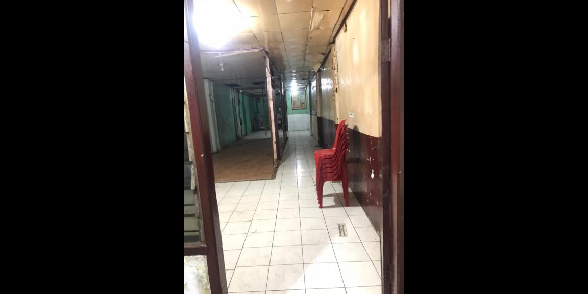 Rumah Tua Murah di Karang Anyar! SUPER STRATEGIS! Rumah Tua Murah di Karang Anyar! SUPER STRATEGIS!