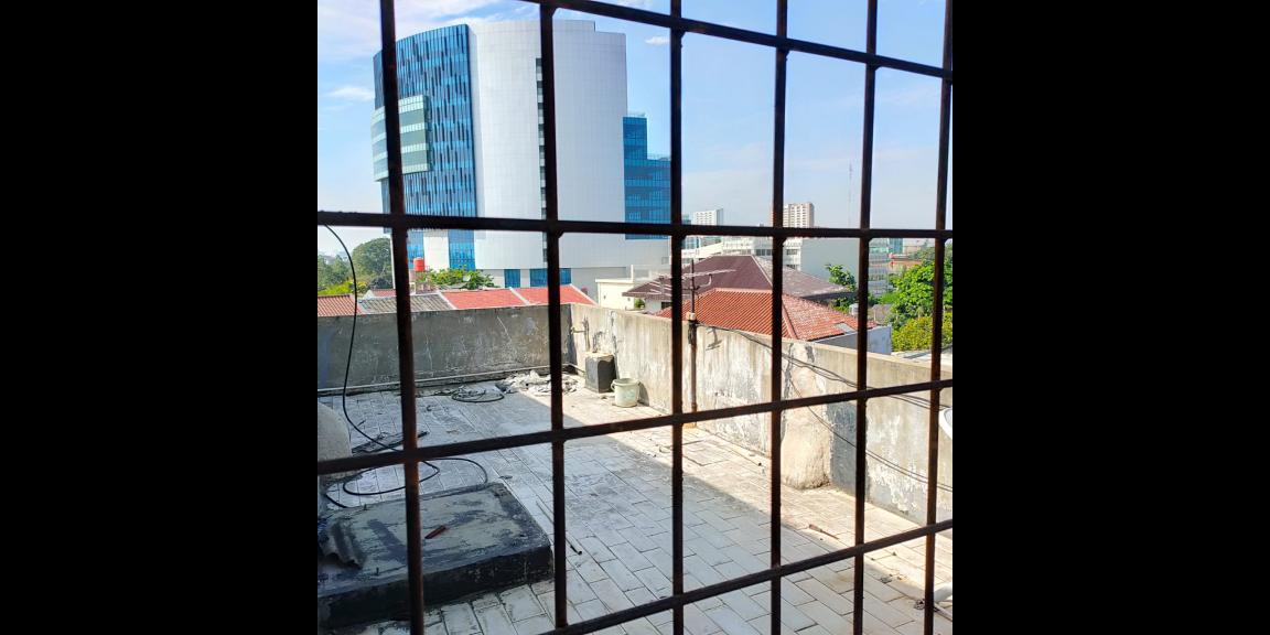 Dijual Ruko 3lantai dilokasi strategis Tubagus Angke. Dijual Ruko 3lantai dilokasi strategis Tubagus Angke.