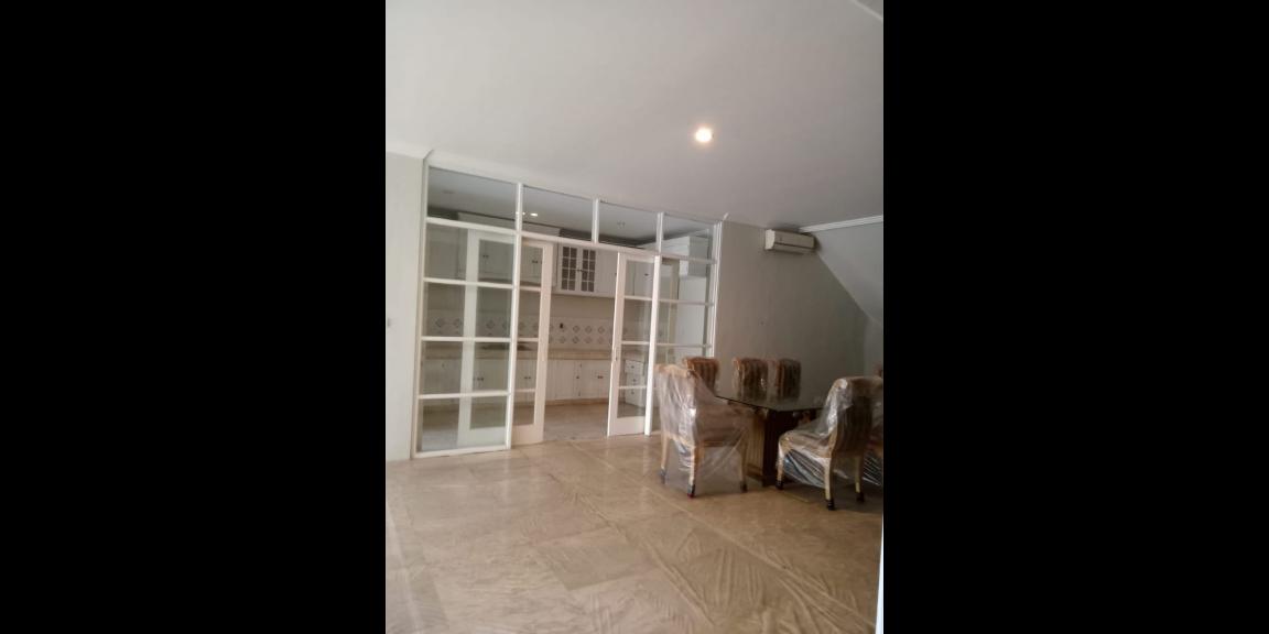 Rumah Kebun Jeruk Intercon Rumah Kebun Jeruk Intercon