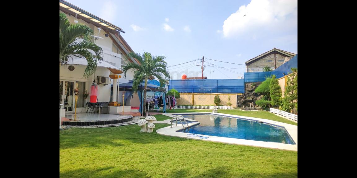 Rumah Cantik, Mewah di Lebak Bulus Rumah Cantik, Mewah di Lebak Bulus