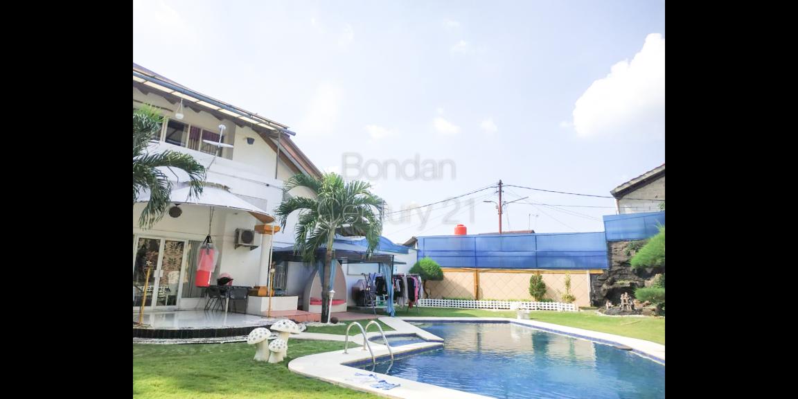 Rumah Cantik, Mewah di Lebak Bulus Rumah Cantik, Mewah di Lebak Bulus