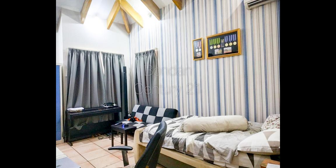 Rumah Cantik, Mewah di Lebak Bulus Rumah Cantik, Mewah di Lebak Bulus