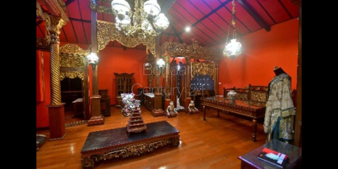 Di jual rumah budaya jawa daerah Lebak Bulus Di jual rumah budaya jawa daerah Lebak Bulus