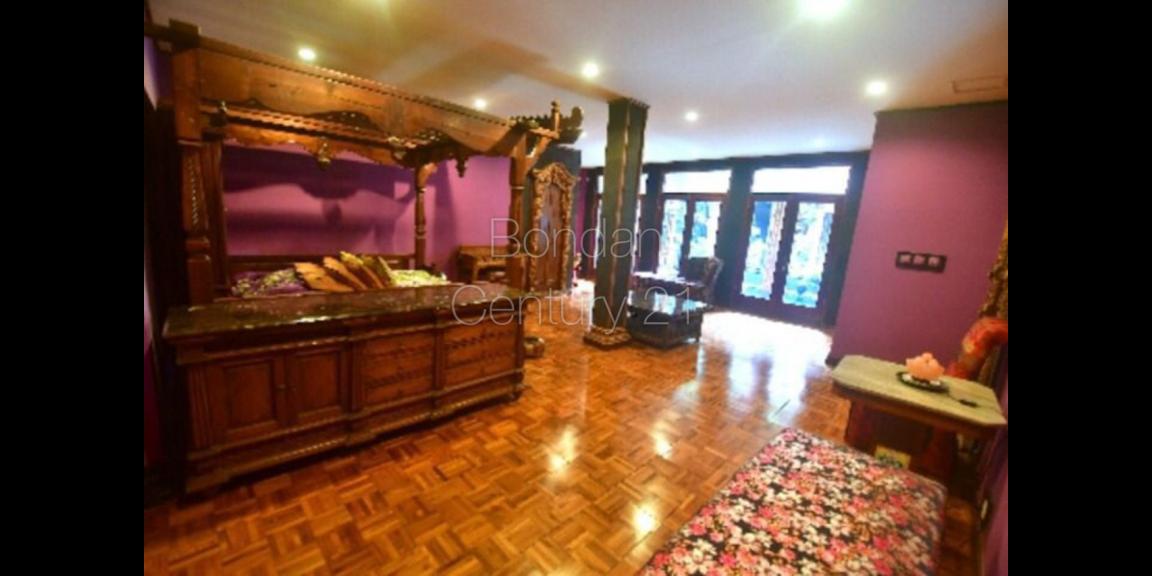 Di jual rumah budaya jawa daerah Lebak Bulus Di jual rumah budaya jawa daerah Lebak Bulus