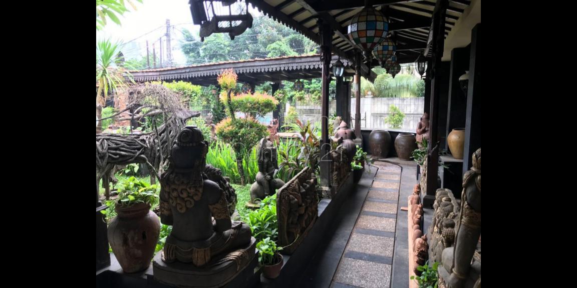 Di jual rumah budaya jawa daerah Lebak Bulus Di jual rumah budaya jawa daerah Lebak Bulus