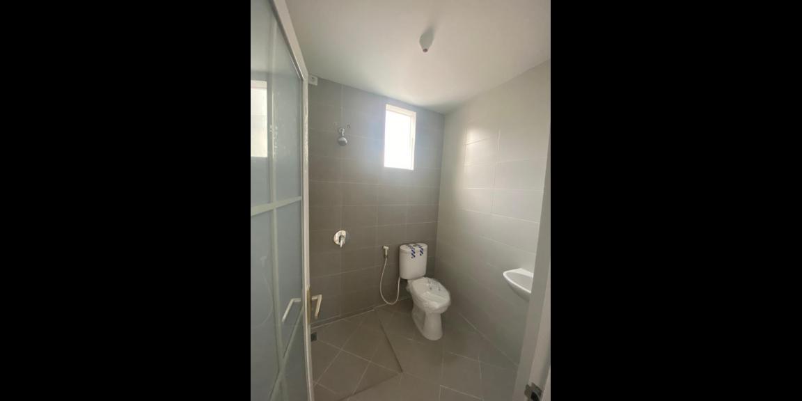 Jual Rumah Royal Residence cuma 1,3M-an Jual Rumah Royal Residence cuma 1,3M-an