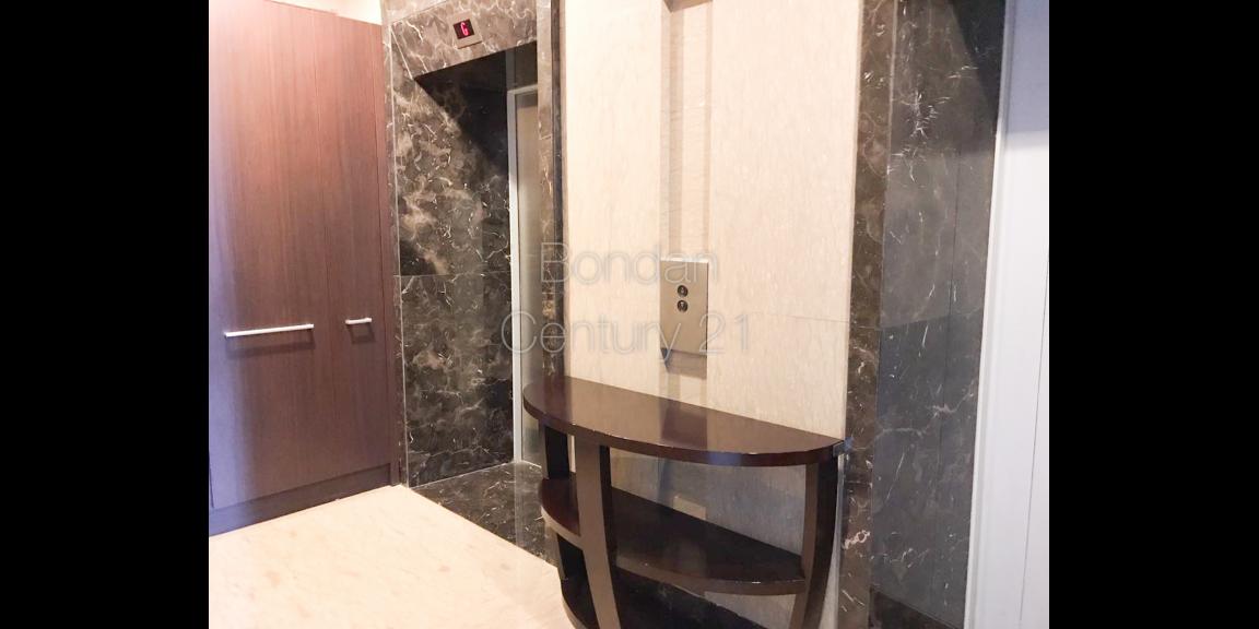 Apartemen Residence 8 Senopati Apartemen Residence 8 Senopati