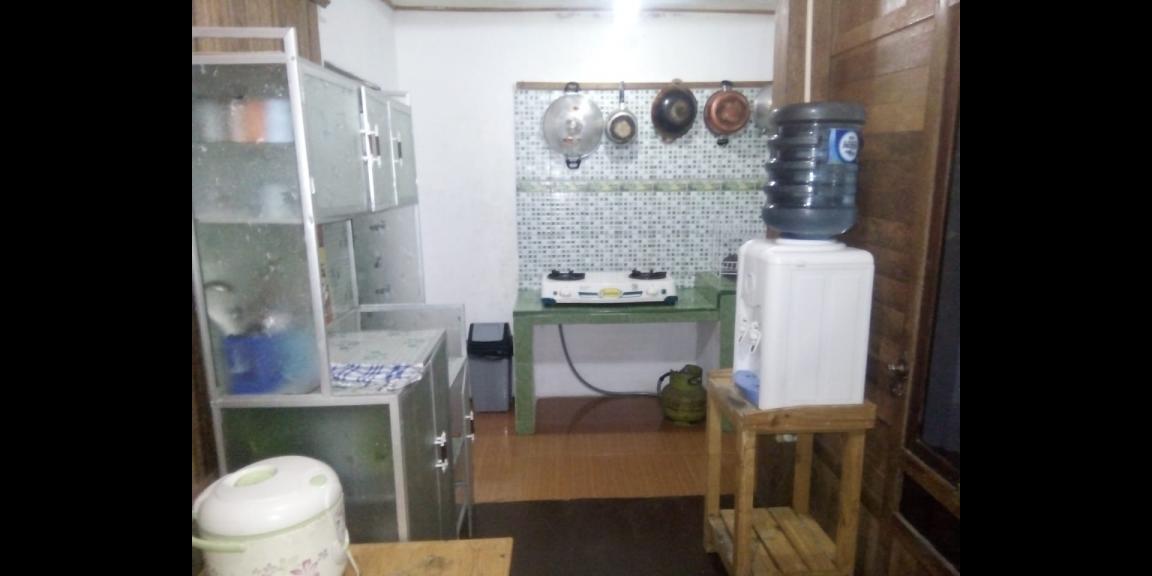 Disewakan Villa Hakim Puncak Bogor, dekat air terjun Curug Cilember 7 Disewakan Villa Hakim Puncak Bogor, dekat air terjun Curug Cilember 7