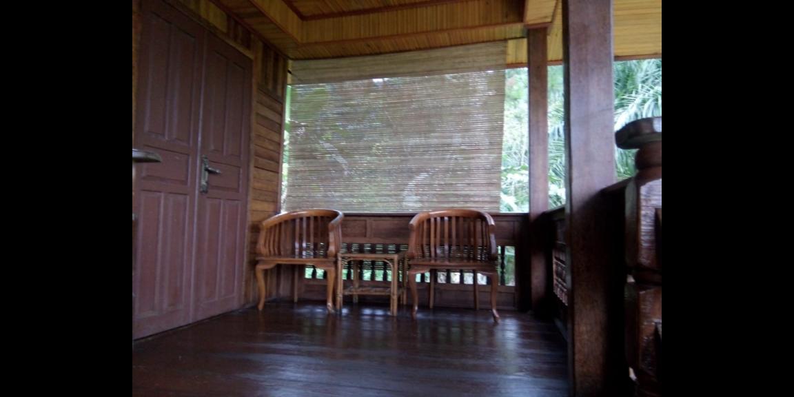 Disewakan Villa Hakim Puncak Bogor, dekat air terjun Curug Cilember 7 Disewakan Villa Hakim Puncak Bogor, dekat air terjun Curug Cilember 7