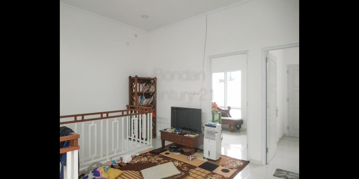 Dijual Rumah 2 lantai di Kedawu Residence Ciracas Jakarta Timur Dijual Rumah 2 lantai di Kedawu Residence Ciracas Jakarta Timur