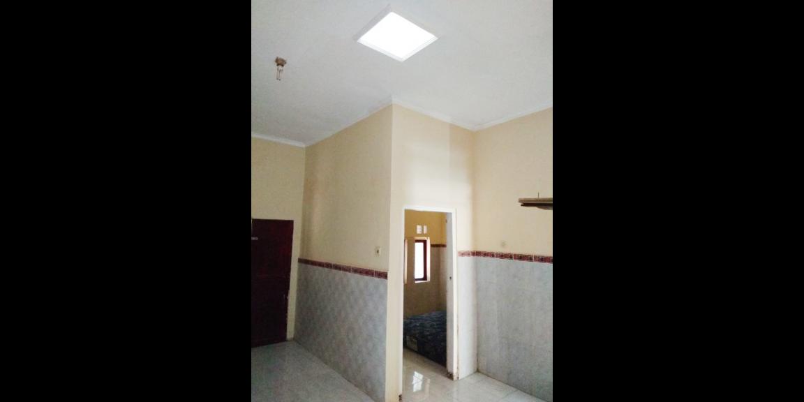 Dijual Rumah di Jl Balong Sari Tama Surabaya Dijual Rumah di Jl Balong Sari Tama Surabaya